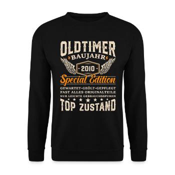 Retro Geschenkidee 2010 - Unisex Pullover - Schwarz - Vorne - Alina (178cm) & Michal (187cm)