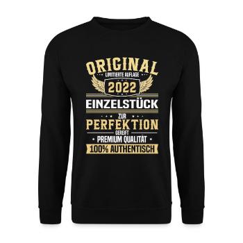 Limitierte 2022 Geburtstagsedition - Unisex Pullover - Schwarz - Vorne - Alina (178cm) & Michal (187cm)