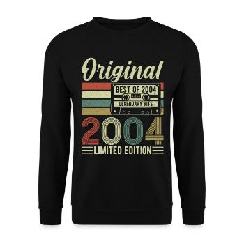 2004 - Vintage Birthday - Unisex Sweatshirt - black - Front - Alina (178cm) & Michal (187cm)