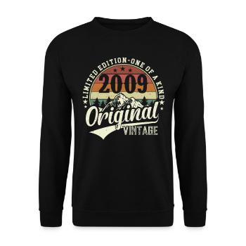 Unforgettable 2009: Vintage Birthday Shirt - Unisex Sweatshirt - black - Front - Alina (178cm) & Michal (187cm)