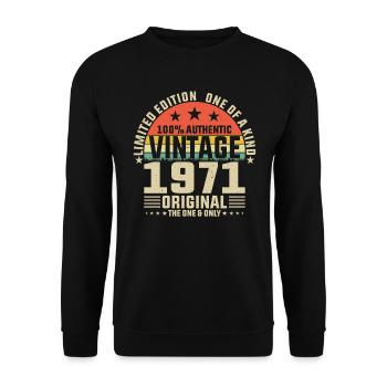 Millésime 1971 - Dicton d’anniversaire intemporel - Sweat-shirt Unisexe - noir - Devant - Alina (178cm) & Michal (187cm)