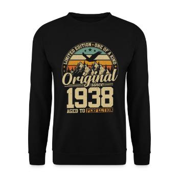Birthday Legend 1938 - Unisex Sweatshirt - black - Front - Alina (178cm) & Michal (187cm)