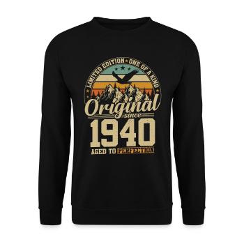 Vintage Birthday 84 Years 1940 - Unisex Sweatshirt - black - Front - Alina (178cm) & Michal (187cm)