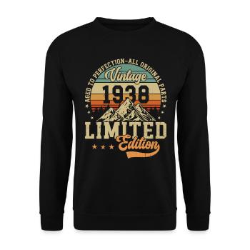 Legendary 86th Birthday Vintage 1938 - Unisex Sweatshirt - black - Front - Alina (178cm) & Michal (187cm)