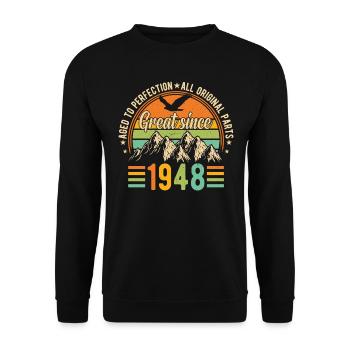 Birthday 76 Retro 1948 - Unisex Sweatshirt - black - Front - Alina (178cm) & Michal (187cm)