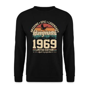 Legendary 1969 Birthday - Unisex Sweatshirt - black - Front - Alina (178cm) & Michal (187cm)