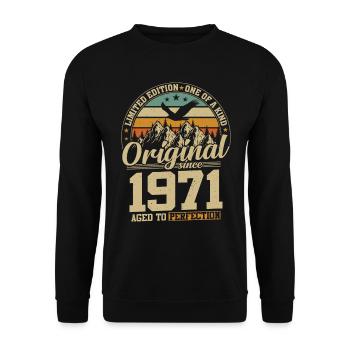 Vintage Birthday Joy 1971 - Unisex Sweatshirt - black - Front - Alina (178cm) & Michal (187cm)