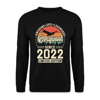 Vintage 2022 Best of 2022 - 3 Year Old Birthday - Unisex Sweatshirt - black - Front - Alina (178cm) & Michal (187cm)