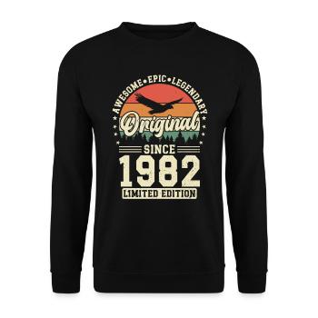 Einzigartiges 1982er Jahrgang Vintage Retro-Design - Unisex Pullover - Schwarz - Vorne - Alina (178cm) & Michal (187cm)