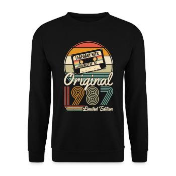 Unique 1987 Vintage Vintage Retro Design - Unisex Sweatshirt - black - Front - Alina (178cm) & Michal (187cm)