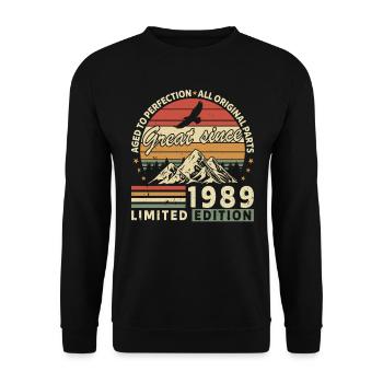 Vintage 1989: Retro Birthday Legend - Unisex Pullover - Schwarz - Vorne - Alina (178cm) & Michal (187cm)