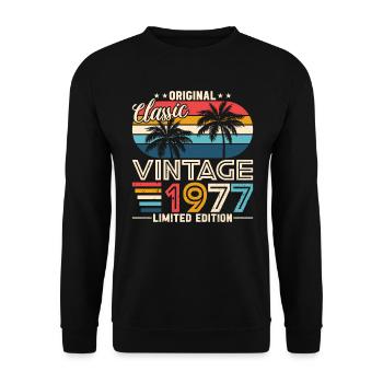 Vintage 1977 - Retro Birthday Gift Idea - Unisex Sweatshirt - black - Front - Alina (178cm) & Michal (187cm)