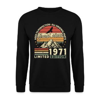 Légendaire 1971 Vintage anniversaire Tee - Sweat-shirt Unisexe - noir - Devant - Alina (178cm) & Michal (187cm)