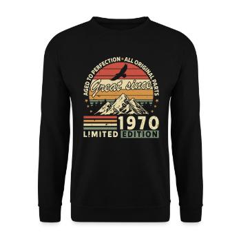 1970 Vintage Legend - Unisex Pullover - Schwarz - Vorne - Alina (178cm) & Michal (187cm)