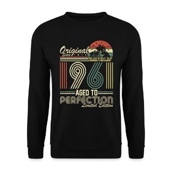 Vintage 1961 - Geburtstag Geschenk Idee - Unisex Pullover - Schwarz - Vorne - Alina (178cm) & Michal (187cm)