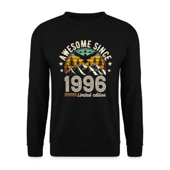 Vintage 1996 Birthday Tee - Unisex Pullover - Schwarz - Vorne - Alina (178cm) & Michal (187cm)
