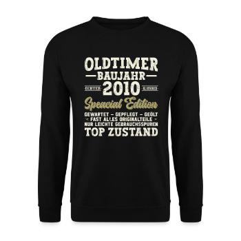 Vintage 2010: Legendary Birth Year - Unisex Pullover - Schwarz - Vorne - Alina (178cm) & Michal (187cm)