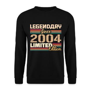 2004 Vintage 2004 Birthday born in 2004 - Unisex Sweatshirt - black - Front - Alina (178cm) & Michal (187cm)