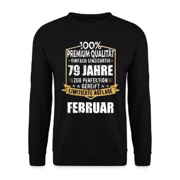 79ème anniversaire FÉVRIER Vintage 1945 idée cadeau - Sweat-shirt Unisexe - noir - Devant - Alina (178cm) & Michal (187cm)