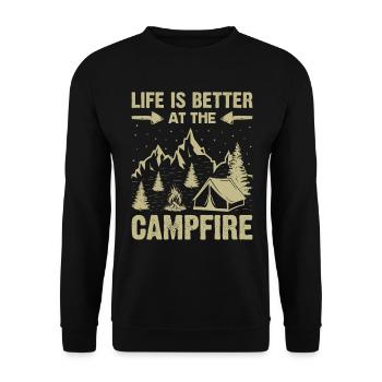 Life is better around the campfire - Unisex Sweatshirt - black - Front - Alina (178cm) & Michal (187cm)