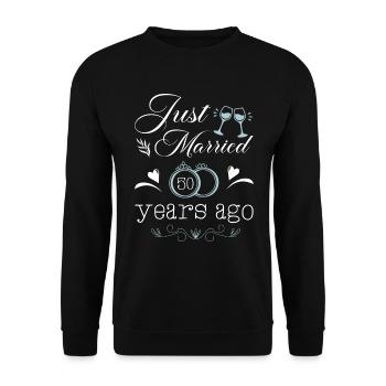 Golden wedding! Married for 50 years - Unisex Sweatshirt - black - Front - Alina (178cm) & Michal (187cm)