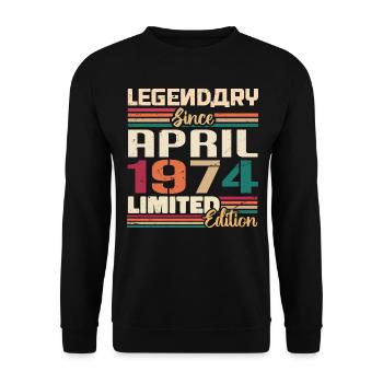 Legenden Werden Im April 1974 Geboren - 1974 - Unisex Pullover - Schwarz - Vorne - Alina (178cm) & Michal (187cm)
