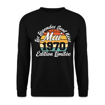 Les légendes sont nées en mai 1970 - Sweat-shirt Unisexe - noir - Devant - Alina (178cm) & Michal (187cm)