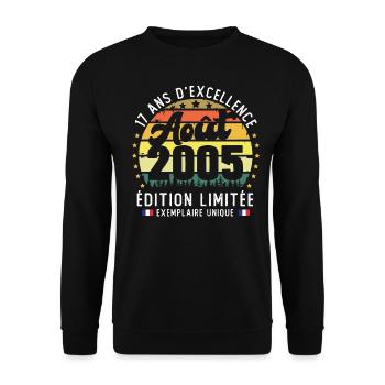 17 Ans Anniversaire Vintage Né en Août 2005 - Sweat-shirt Unisexe - noir - Devant - Alina (178cm) & Michal (187cm)