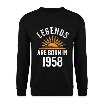 Legenden sind in 1958 geboren – Geschenkidee - Unisex Pullover - Schwarz - Vorne - Alina (178cm) & Michal (187cm)