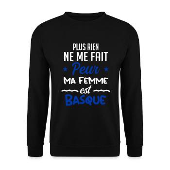 Rien ne me fait peur ma femme est Basque - Sweat-shirt Unisexe - noir - Devant - Alina (178cm) & Michal (187cm)