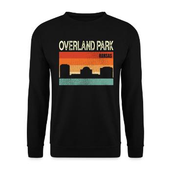 Überlandpark Kansas - Unisex Pullover - Schwarz - Vorne - Alina (178cm) & Michal (187cm)