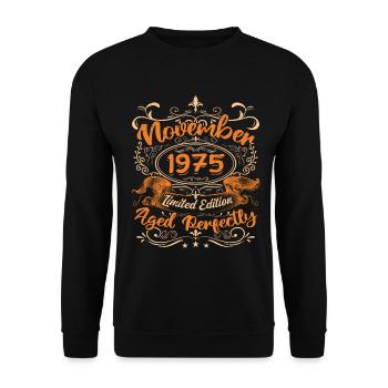 November 1975 Limitierte Auflage - Unisex Pullover - Schwarz - Vorne - Alina (178cm) & Michal (187cm)