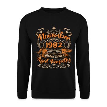 November 1982 Limitierte Auflage - Unisex Pullover - Schwarz - Vorne - Alina (178cm) & Michal (187cm)