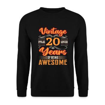 Vintage | 20 Geschenkideen zum Geburtstag - Unisex Pullover - Schwarz - Vorne - Alina (178cm) & Michal (187cm)