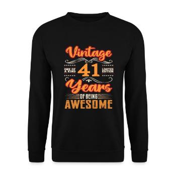 Vintage | 41 birthday gift ideas - Unisex Sweatshirt - black - Front - Alina (178cm) & Michal (187cm)