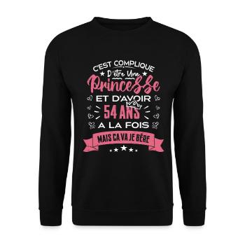 Une princesse a 54 ans, Cadeau d’anniversaire - Sweat-shirt Unisexe - noir - Devant - Alina (178cm) & Michal (187cm)