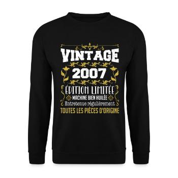 vintage 2007 | Toutes Les Pièces D'origine - Sweat-shirt Unisexe - noir - Devant - Alina (178cm) & Michal (187cm)