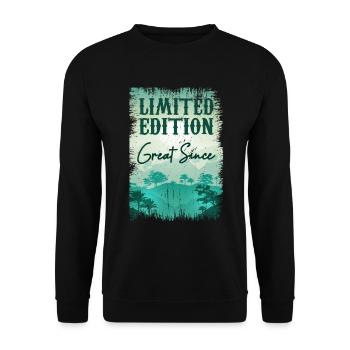 Vintage | Limitierte Auflage - Unisex Pullover - Schwarz - Vorne - Alina (178cm) & Michal (187cm)