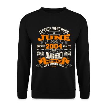 Legends were born in June 2004 | limited Edition - Sweat-shirt Unisexe - noir - Devant - Alina (178cm) & Michal (187cm)