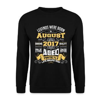 Legends were born in August 2017 | Aged Perfectly - Sweat-shirt Unisexe - noir - Devant - Alina (178cm) & Michal (187cm)