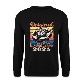Original Limited Edition of 2025 - Unisex Sweatshirt - black - Front - Alina (178cm) & Michal (187cm)