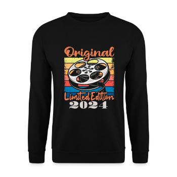 Original limited edition of 2021 - Unisex Sweatshirt - black - Front - Alina (178cm) & Michal (187cm)