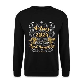 May 2024 - Vintage Birthday Gift - 2024 - Unisex Sweatshirt - black - Front - Alina (178cm) & Michal (187cm)