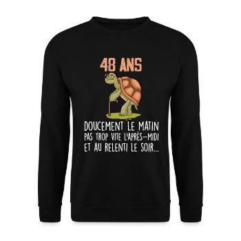48 ans tortue anniversaire doucement vite ralenti - Sweat-shirt Unisexe - noir - Devant - Alina (178cm) & Michal (187cm)