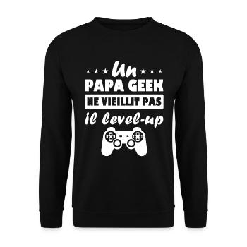 Un papa geek ne vieillit pas il level up - Sweat-shirt Unisexe - noir - Devant - Alina (178cm) & Michal (187cm)