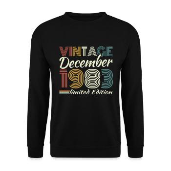Dezember 1983 Vintage Retro Geburtstagsgeschenk - Unisex Pullover - Schwarz - Vorne - Alina (178cm) & Michal (187cm)