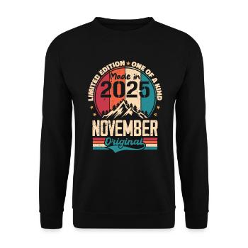 November 2025 Vintage Vintage Retro Anniversary - Unisex Sweatshirt - black - Front - Alina (178cm) & Michal (187cm)