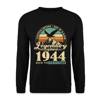 Legendary Since 1944 Vintage Birthday Gift - Unisex Sweatshirt - black - Front - Alina (178cm) & Michal (187cm)