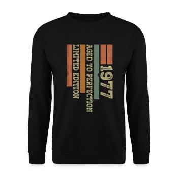 1977 Vintage Retro Jubiläumsgeschenk Jahrgang 1977 - Unisex Pullover - Schwarz - Vorne - Alina (178cm) & Michal (187cm)