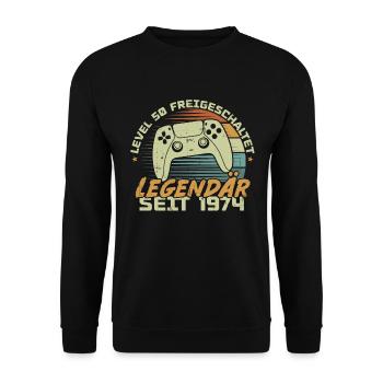 Level 50 freigeschaltet 1974, Geburtstagsgeschenk - Unisex Pullover - Schwarz - Vorne - Alina (178cm) & Michal (187cm)